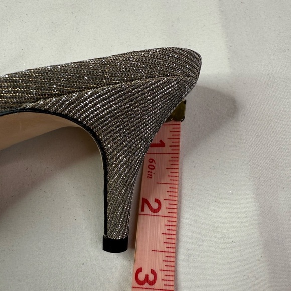 Vaneli Open Toe Sandals Bow Metallic Kitten Hill Silver Wedding Event Size 8N - Picture 9 of 9